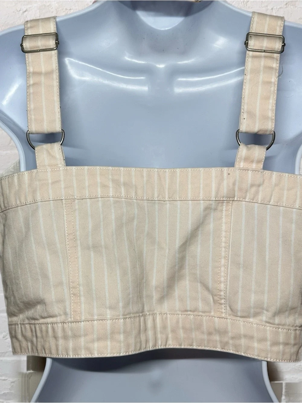 Forever 21 Light Pink & White Stripped Zip Front Adjustable Strap Crop Top in M - Picture 5 of 8